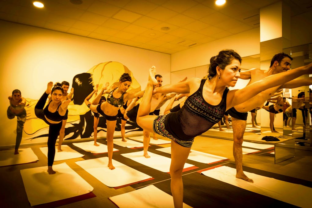 Power Hot Yoga - Bikram inspired & Hipopresivos